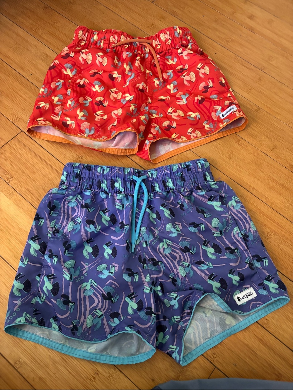 Cotopaxi shorts. Girls Sz M